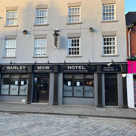 Barley Mow Hotel Pontefract Exterior foto